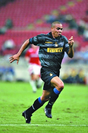 球迷自觉 球迷自觉