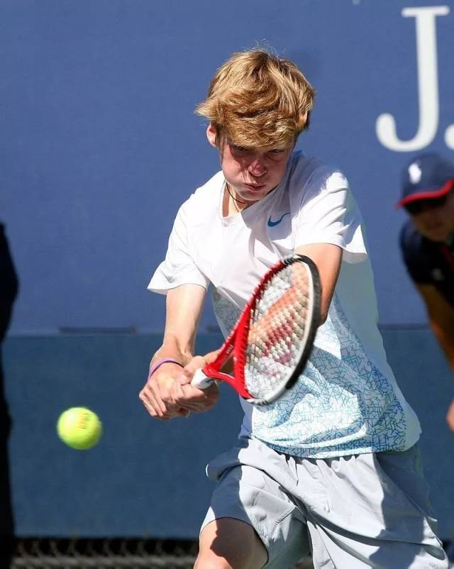 人权益的行 人权益的行