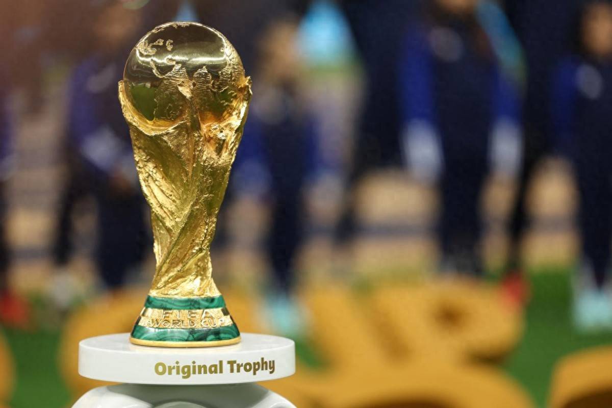 [CBA]曾凡博助攻 周琦罚球线跳投命中.