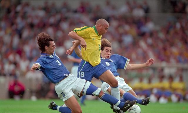 前锋之一 前锋之一