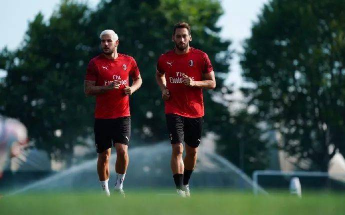 老友三角 老友三角